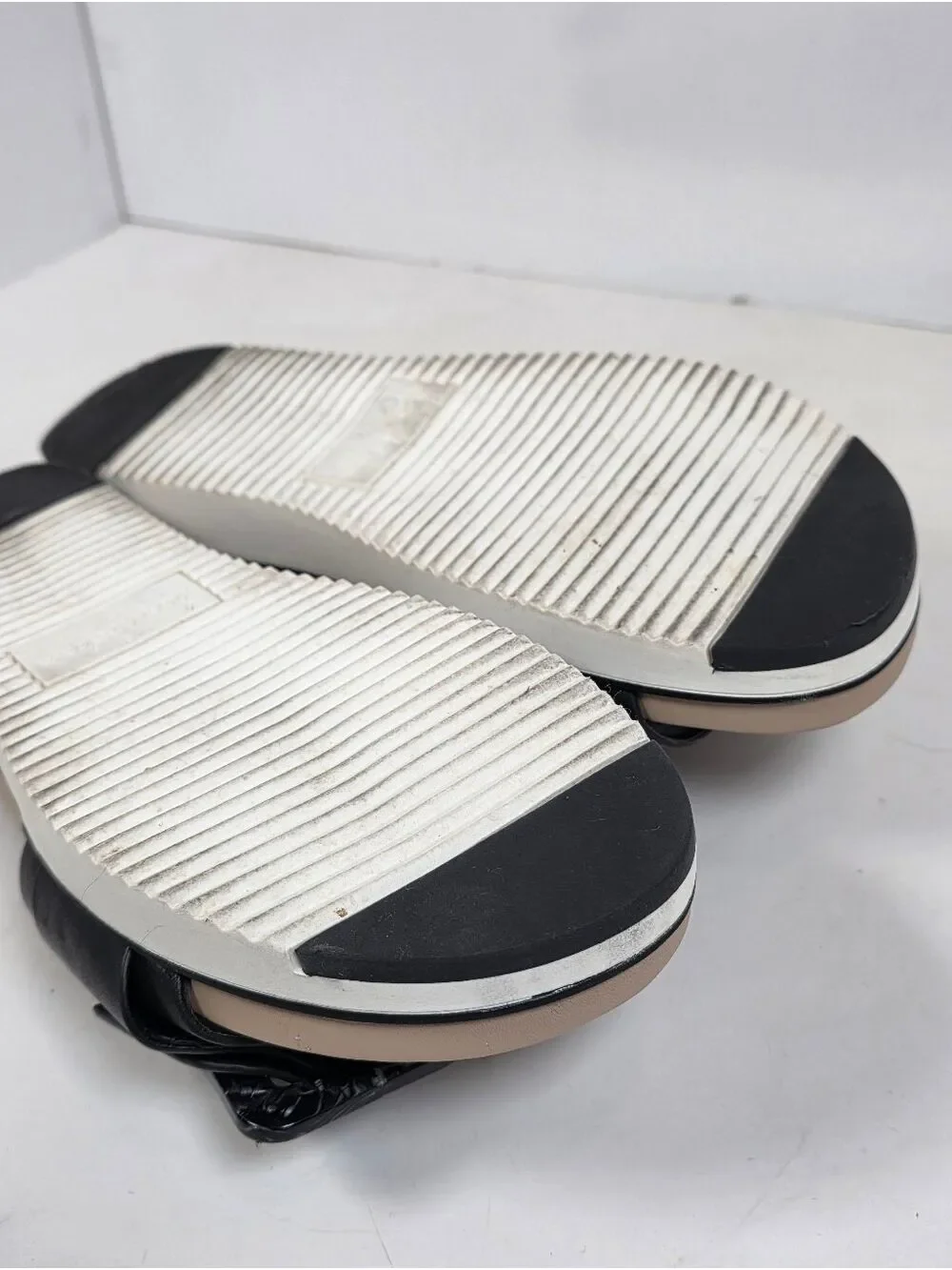 Sam Edelman Ariane Black Leather Buckle Slide Sandals - Picture 12 of 13